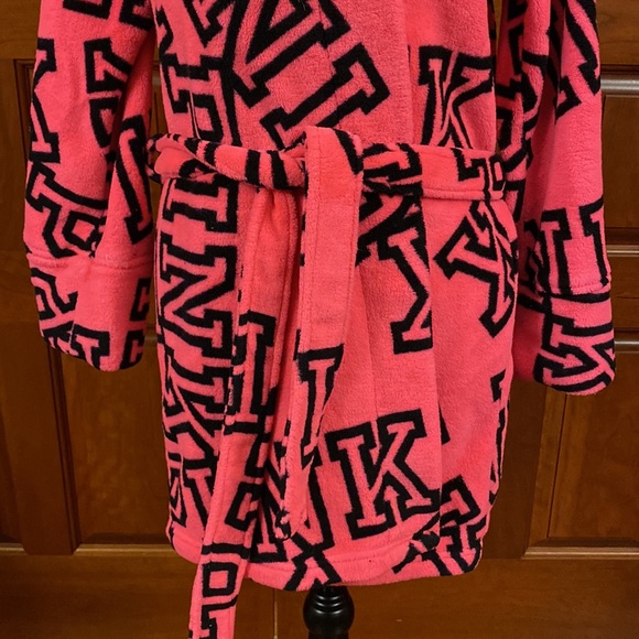 PINK Robe by Victoria’s Secret - Picture 3 of 6